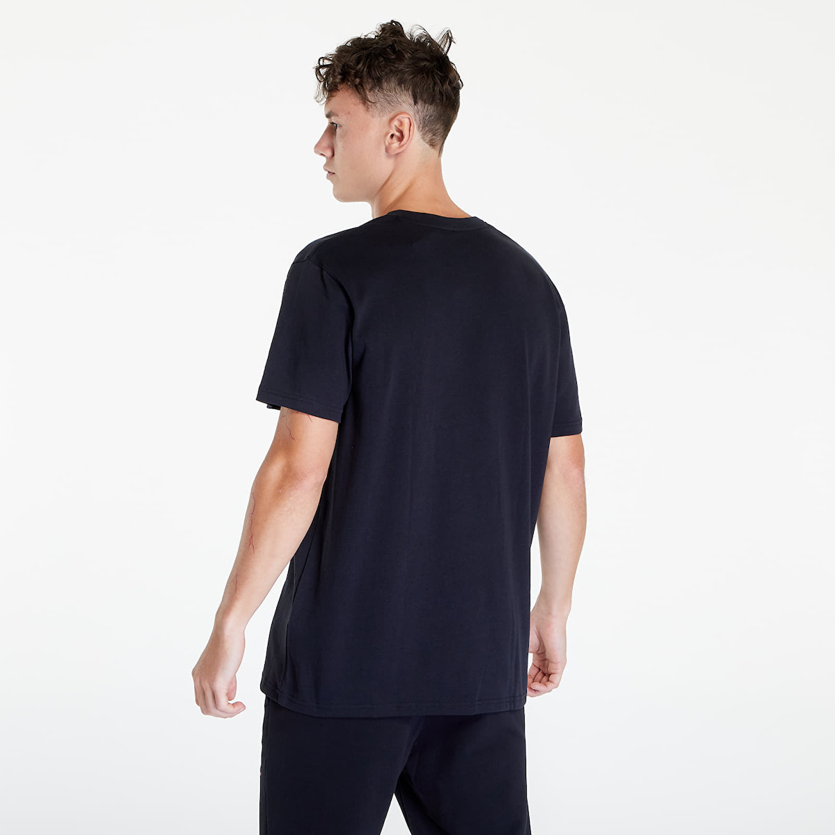 Under Armour Logo Embroidered Heavyweight SS Tee Ανδρικό Κοντομάνικο 1373997-001 - Image 3