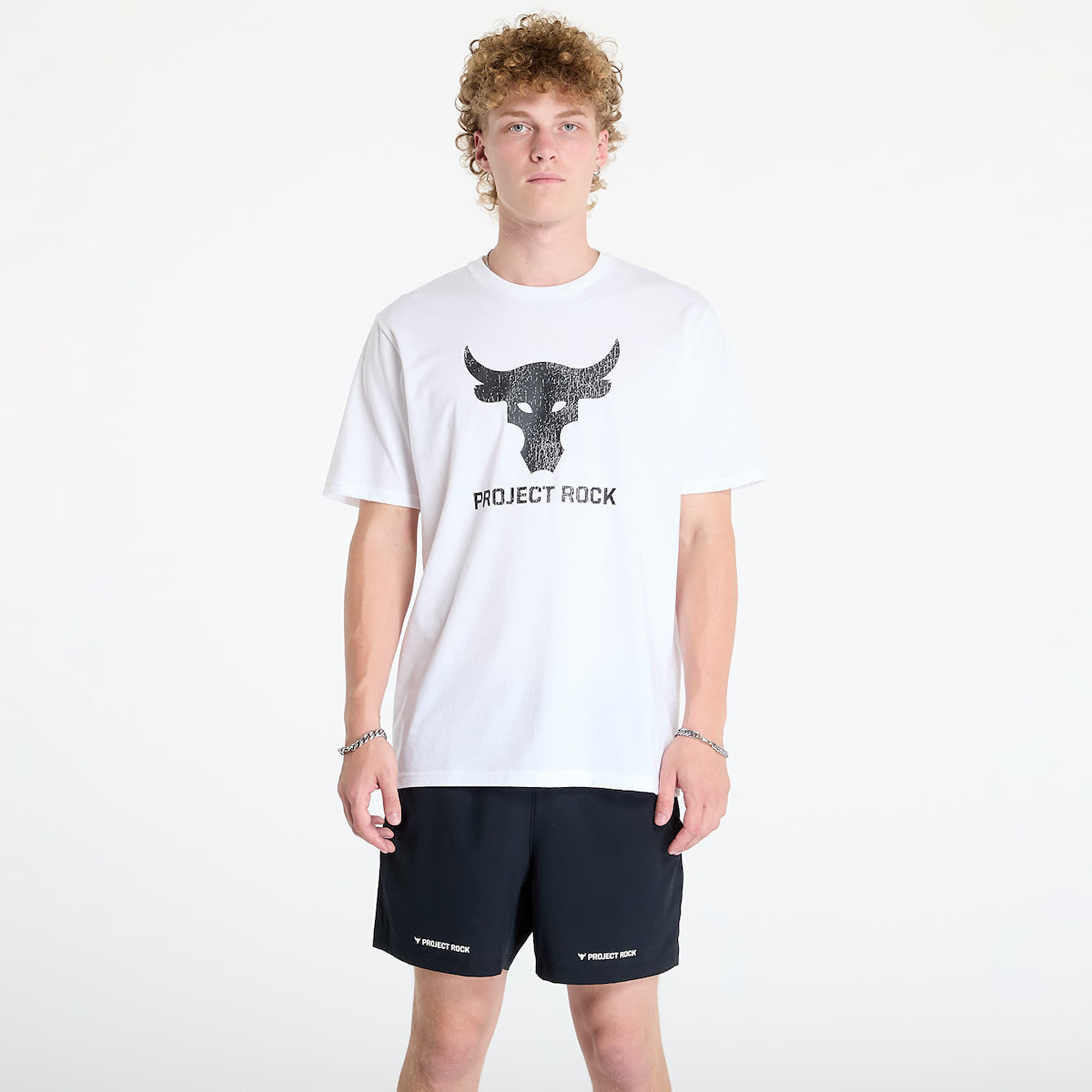 under_armour_project_rock_brahma_bull_t_shirt_white_1383191_100. Under Armour Project Rocj Brahma Bull SS Ανδρικό Κοντομάνικο 1383191-100 - Image 1