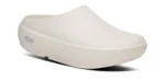 Oofos OOcloog Plus Παντόφλα Unisex 2400-Chalk - Image 2